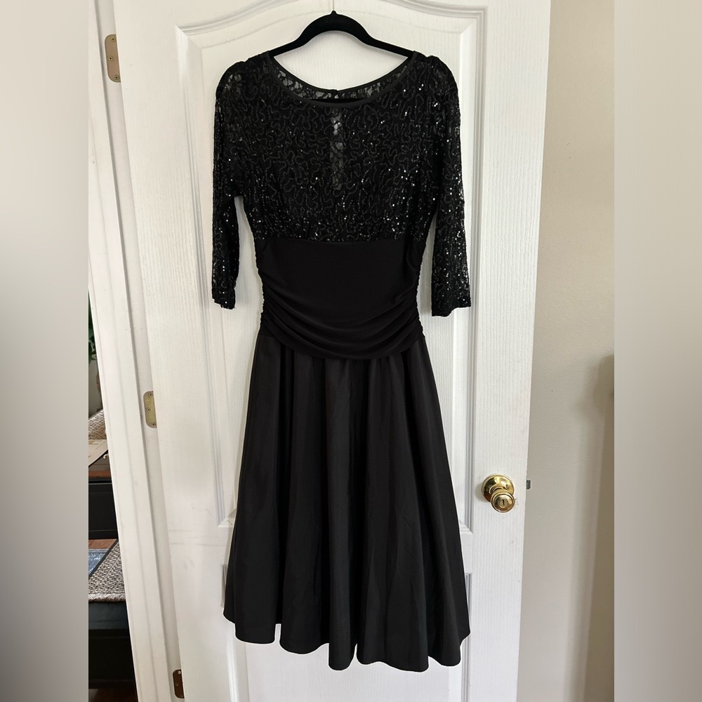 Jessica Howard Cocktail Dress…
Size 10